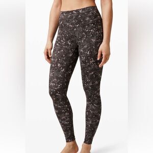 Lululemon Wunder Under High-Rise Tight 28" *Full-On Luxtreme Equalized Multi 6